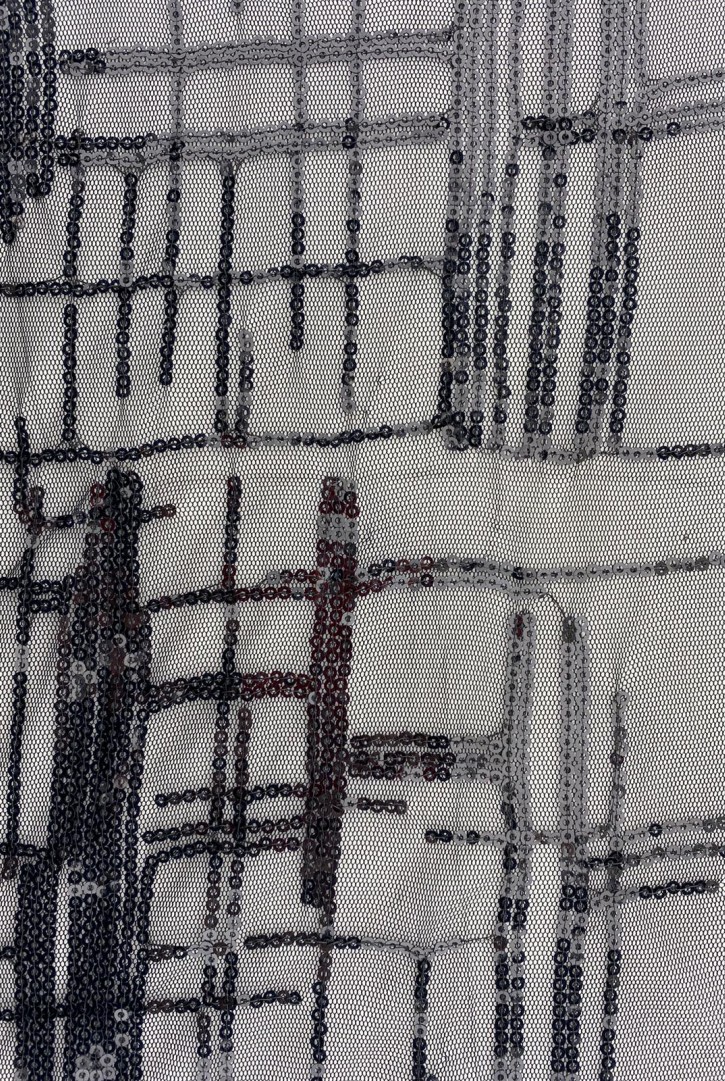 Siyah Zemin Üzeri Siyah Pullu Likralı Tül Kumaş, 130 cm