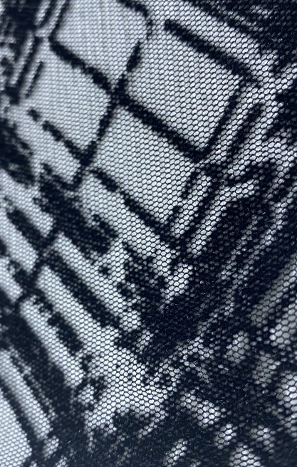 Siyah Flok Baskılı Tül, Yerli, 151 cm