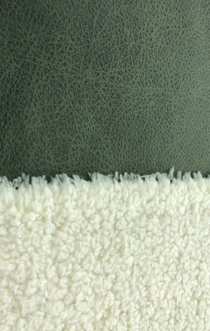 Yeşil Deri ve Krem Kürk Yerli Kumaş - 150 cm