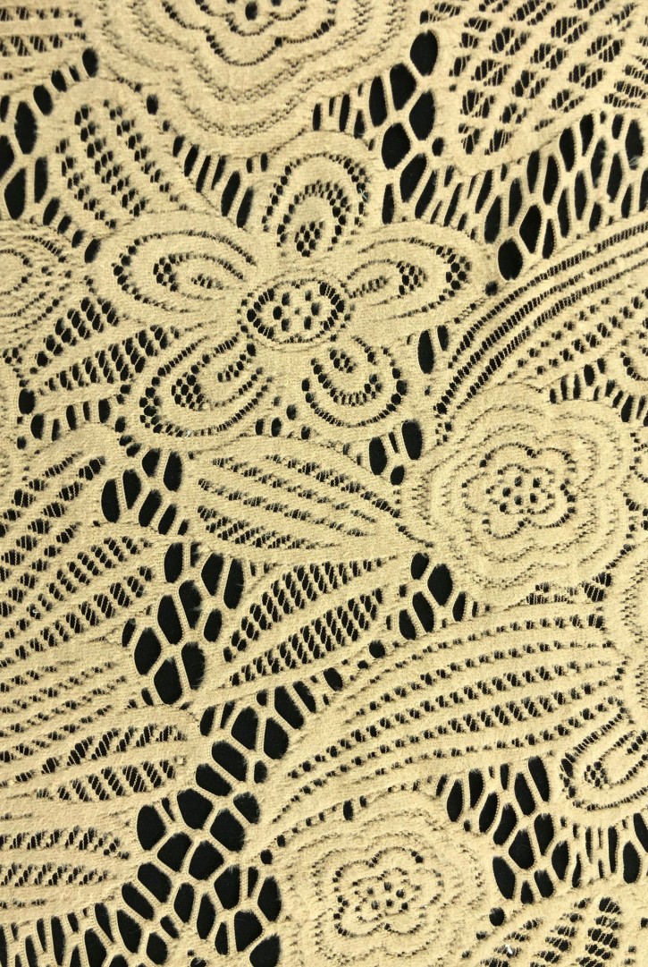 Bisküvi Polyester Dantel, Yerli, 130 cm