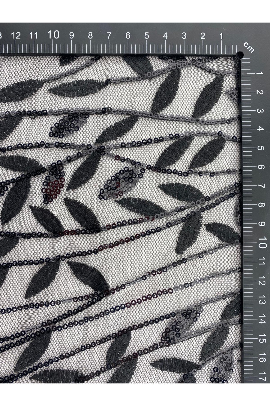 Siyah Kadife Üzeri Siyah Pullu Likralı Kumaş