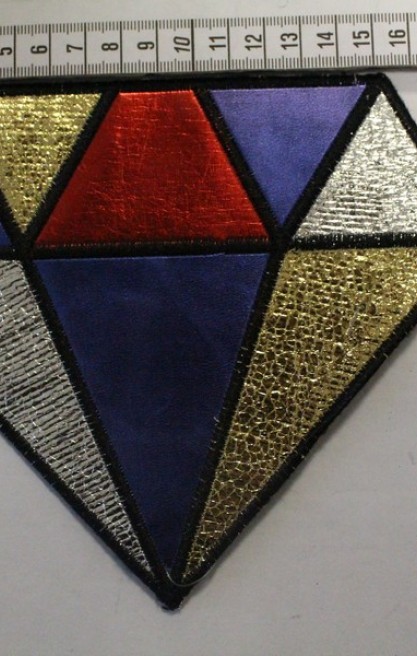 Renkli Aplik İthal Polyester Yaka