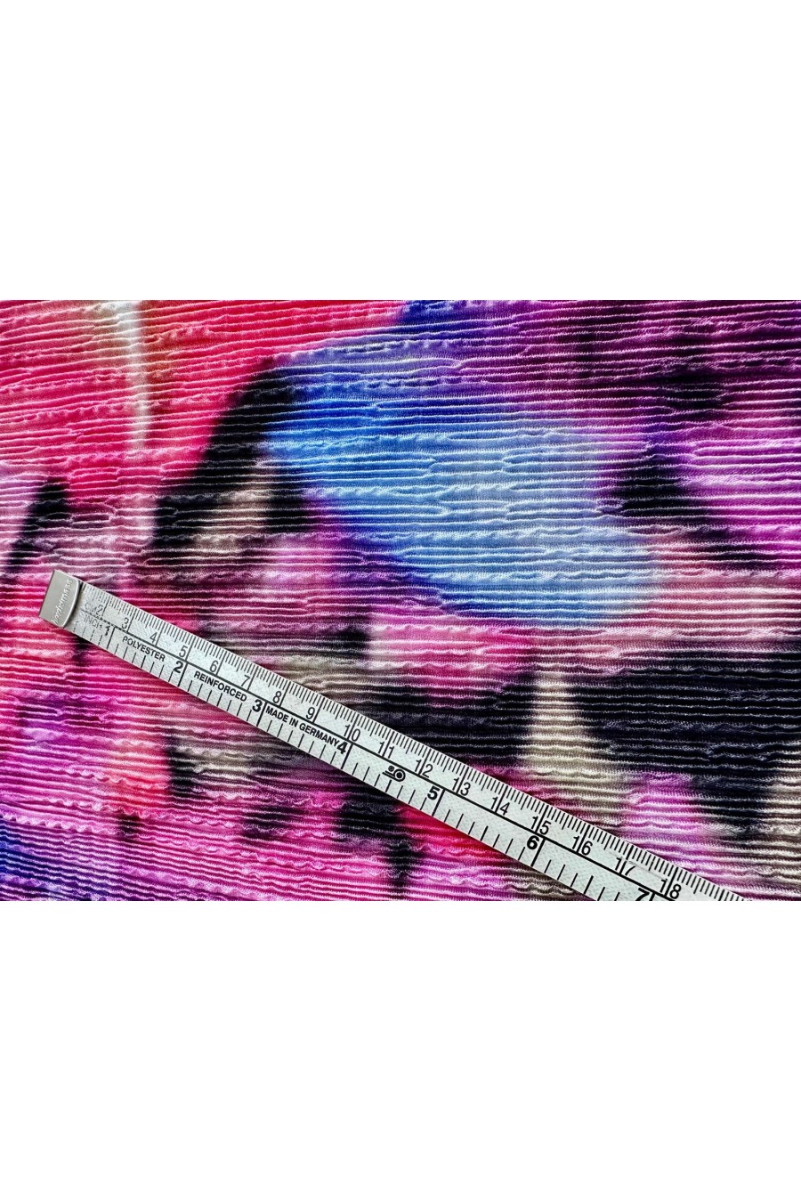 22389 KUMAŞ/YERLİ/LEZ/POLYESTER/İNTERLOK/RENKLİ/150 CM