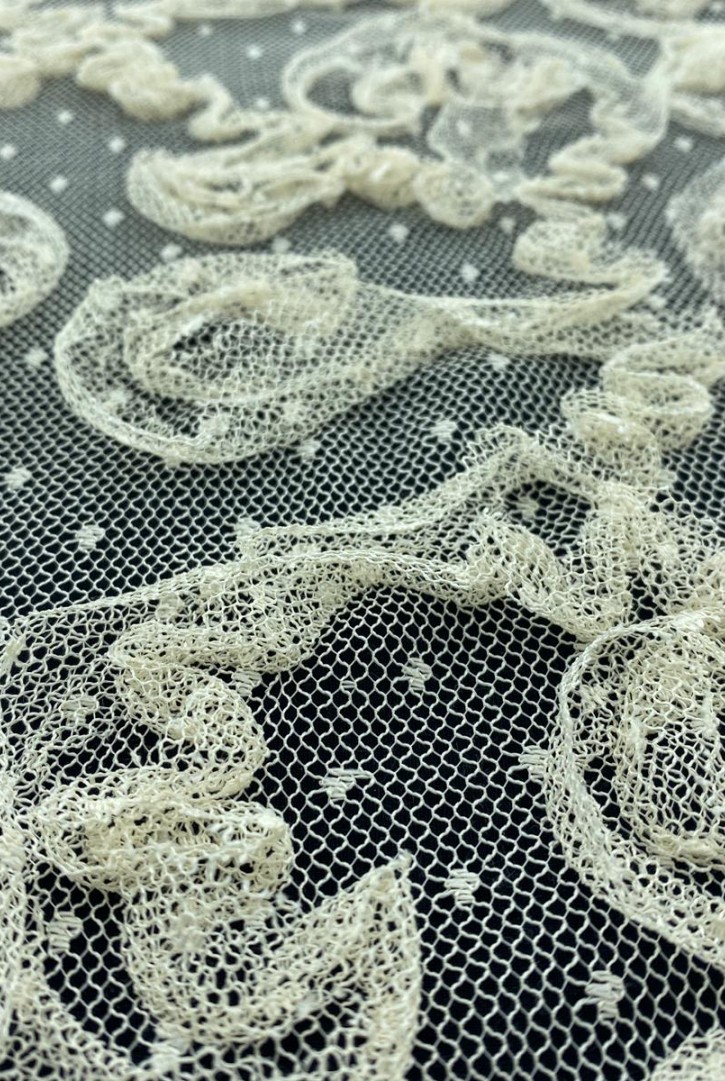 Somon Tül Üzeri Yerli Süzeneli Polyester