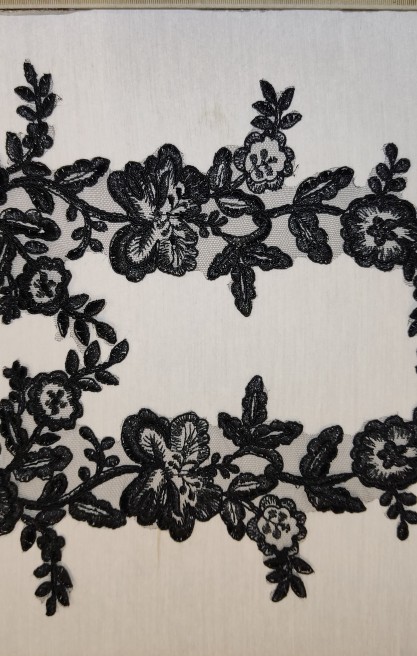 Siyah Kordlu Aplik Polyester Brode