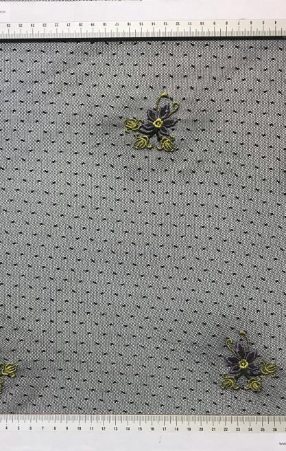 Tül Üzeri Yerli Lez Polyester Düz Nakışlı Puanlı Siyah 150 CM