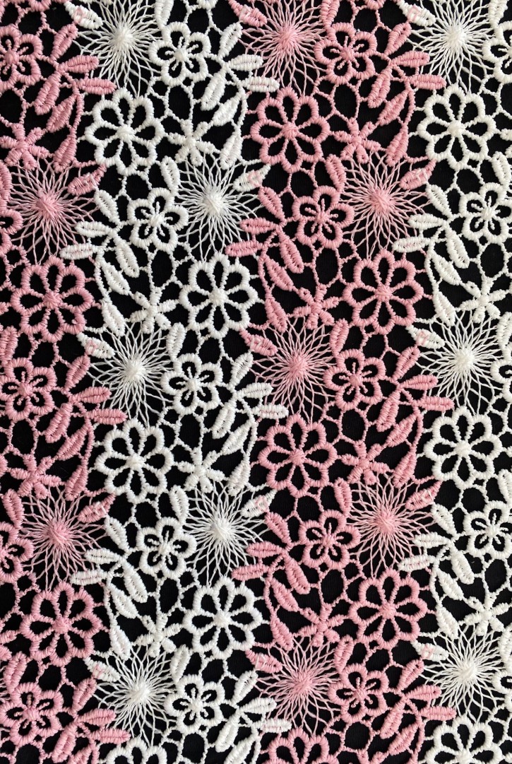 Pembe-Beyaz Mat Güpür Brode