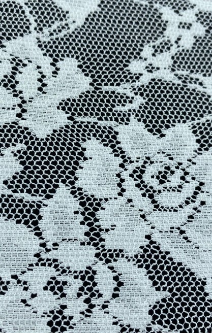 Optik Beyaz Likrasız Polyester Dantel