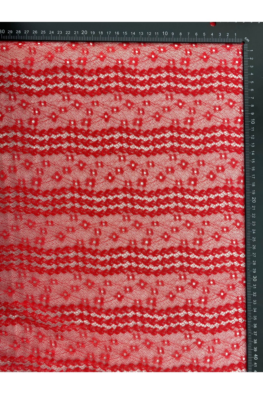 6183-KG Simli Kırmızı Polyester Dantel Kumaş