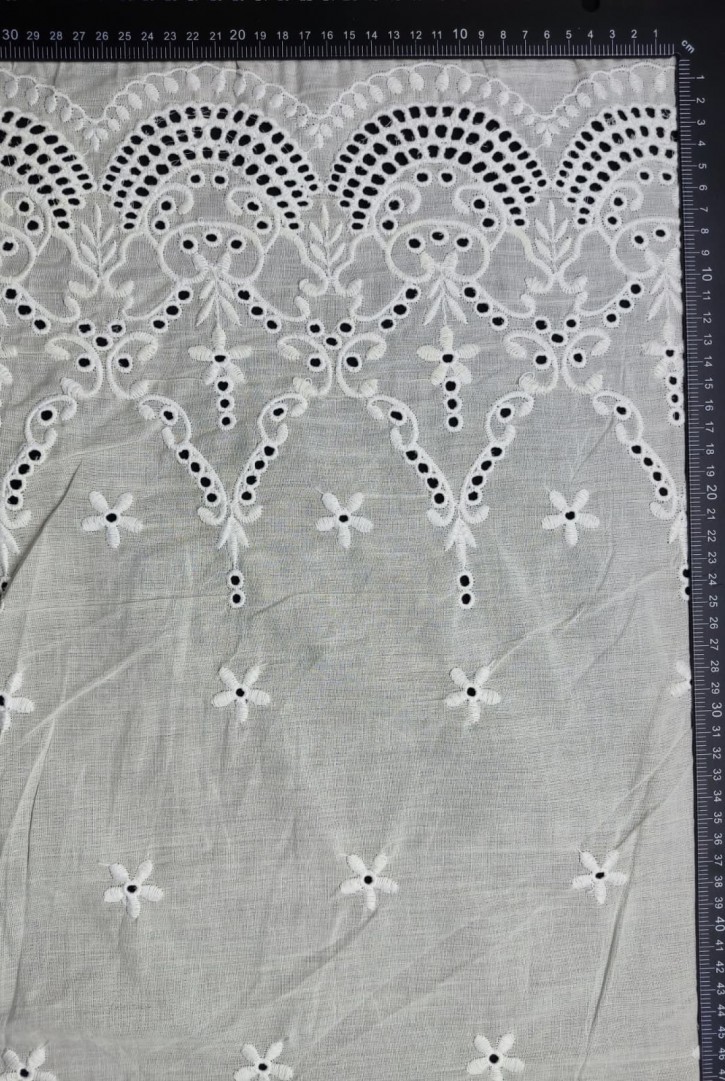 Bohrer İşlemeli Ham Vual Pamuk Brode