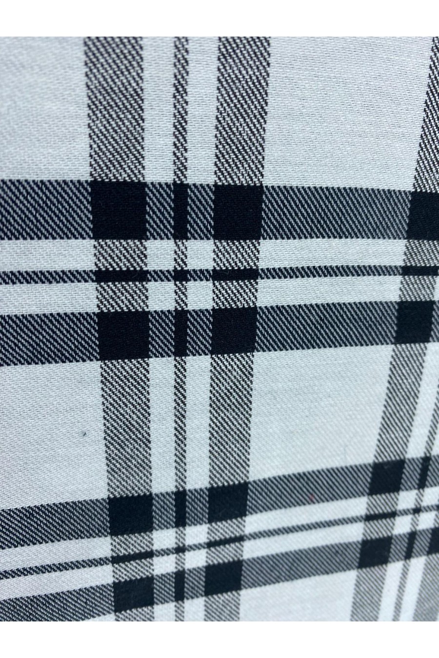 20840 KUMAŞ/YERLİ/LEZ/PAMUK POLYESTER/SİYAH-BEYAZ/150 CM