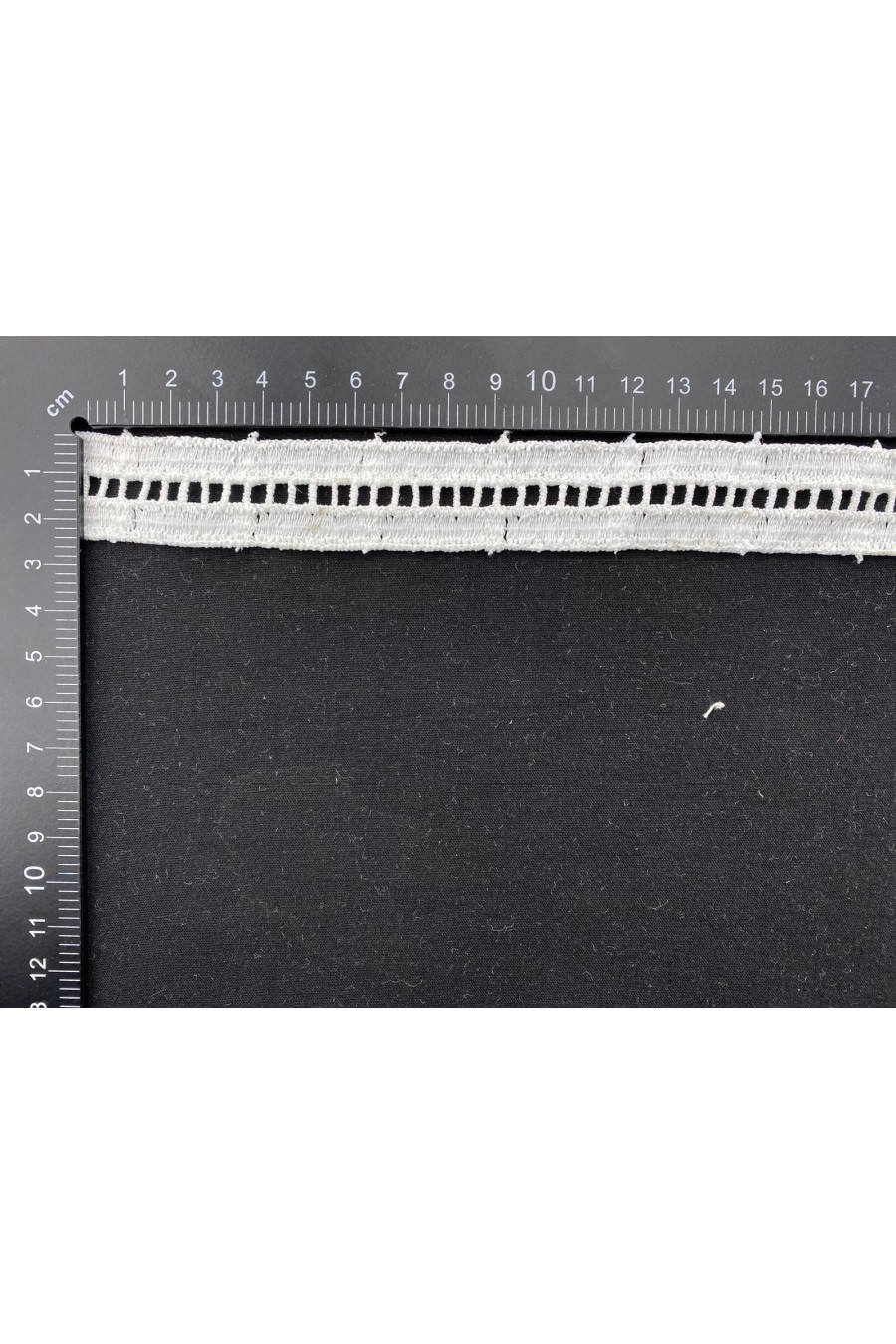 7731-METRE Çift Şerit Mat Polyester Güpür Brode Bant, Merdiven Desenli