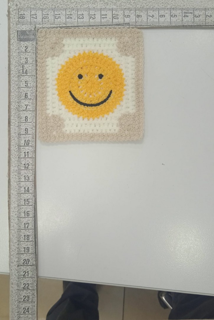 Taş-Ekru-Sarı Tığ İşi Aplik