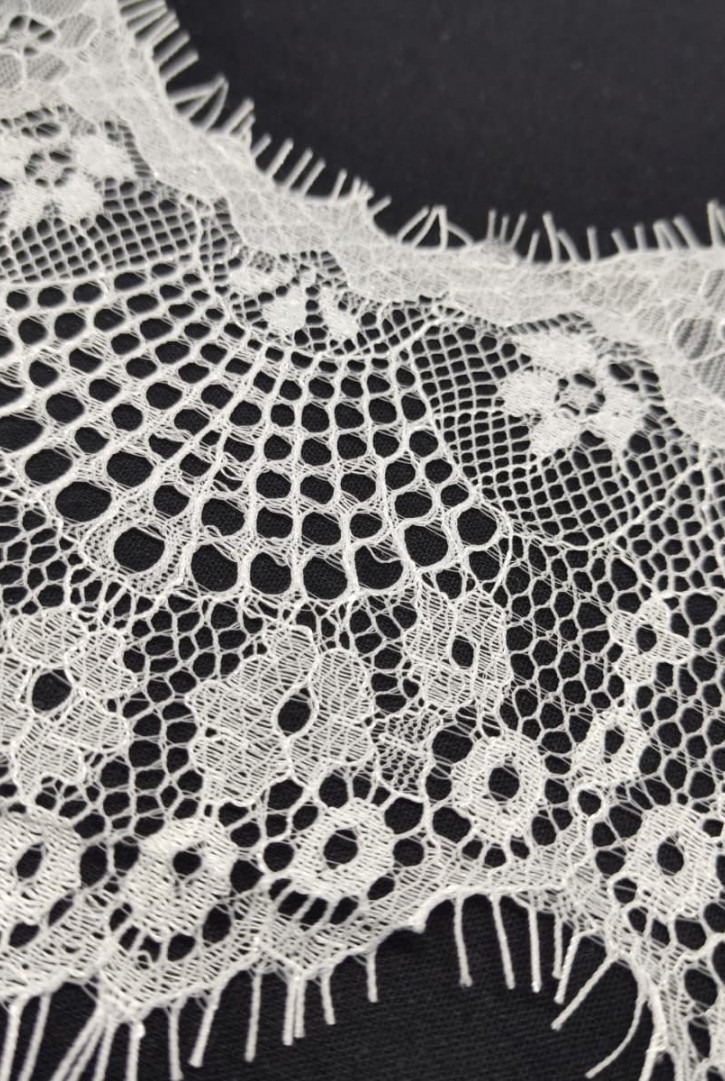 Ham Sakallı Naylon Dantel Bant