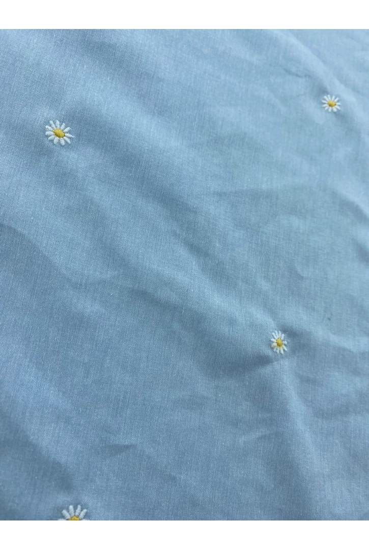 22040 BRODE/YERLİ/LEZ/PAMUK POLYESTER LİKRALI/PAPATYA NAKIŞLI/MAVİ ZEMİN/BEYAZ-SARI NAKIŞ