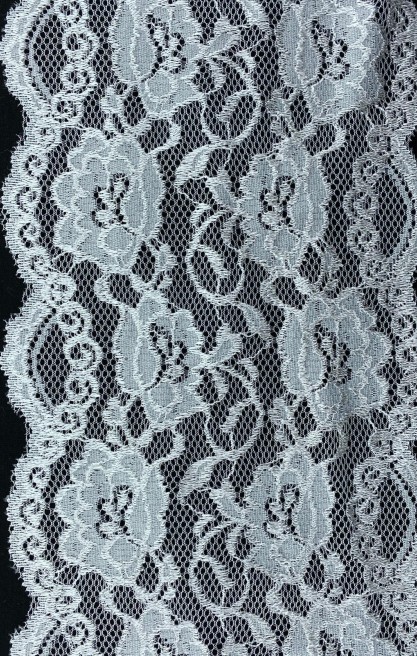 Off White Parıltılı Likralı Dantel Bant