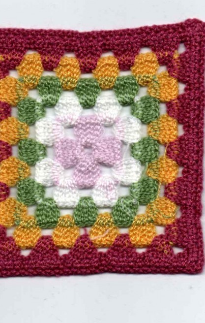 Çok Renkli Tığ İşi Akrilik Aplik