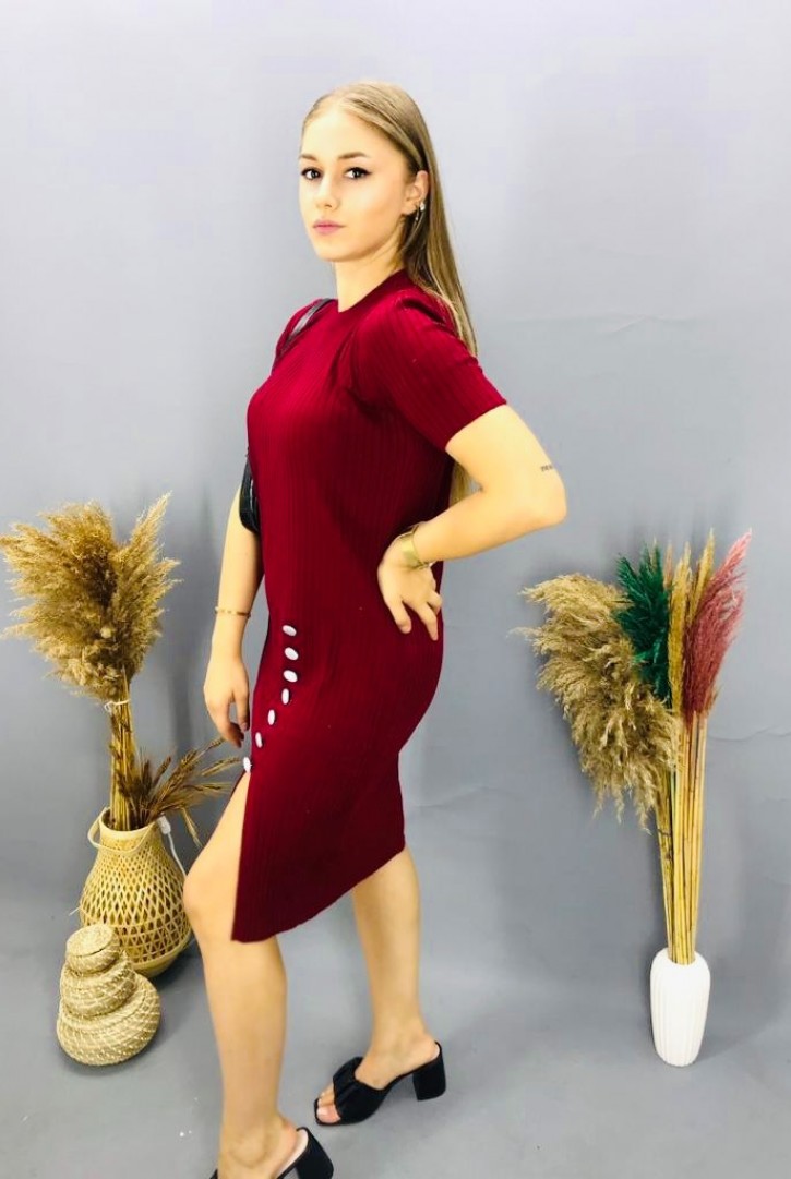 Kadın Yırtmaçlı Kısa Kollu Triko Elbise