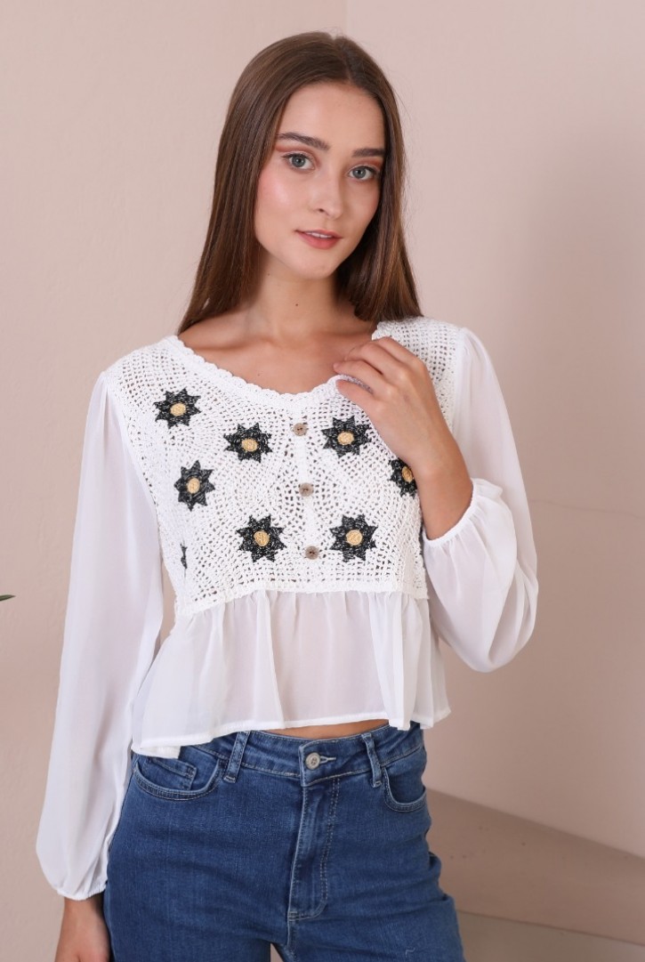 Kadın Tığ İşlemeli Dokuma Bluz