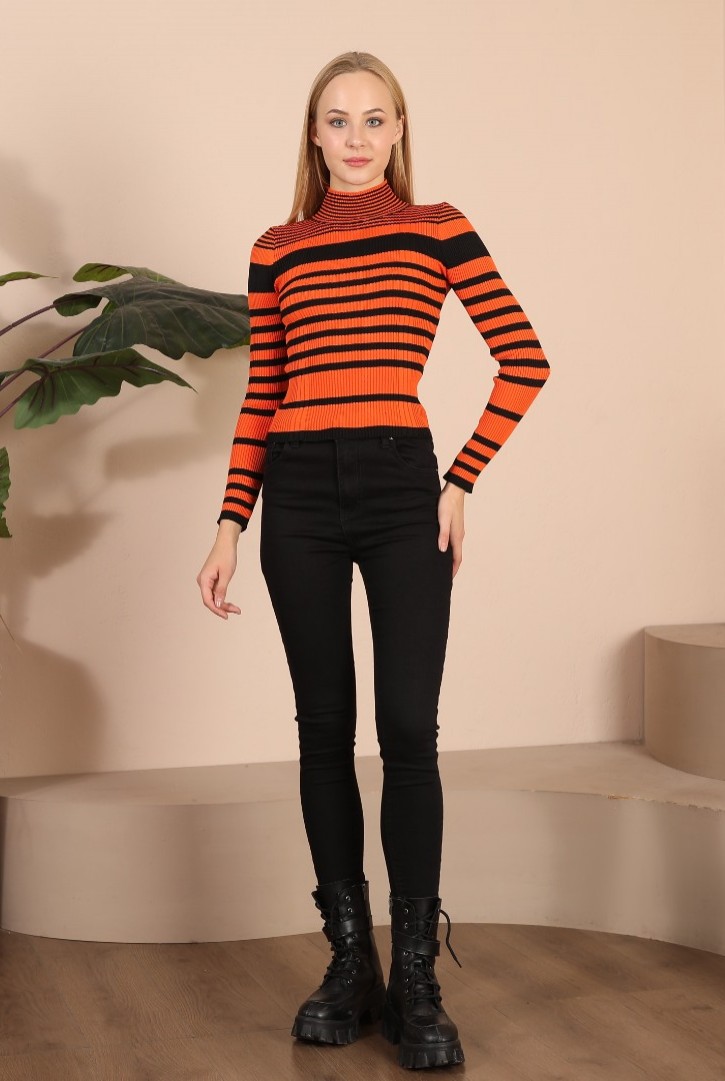 Kadın Çizgili Triko Kazak