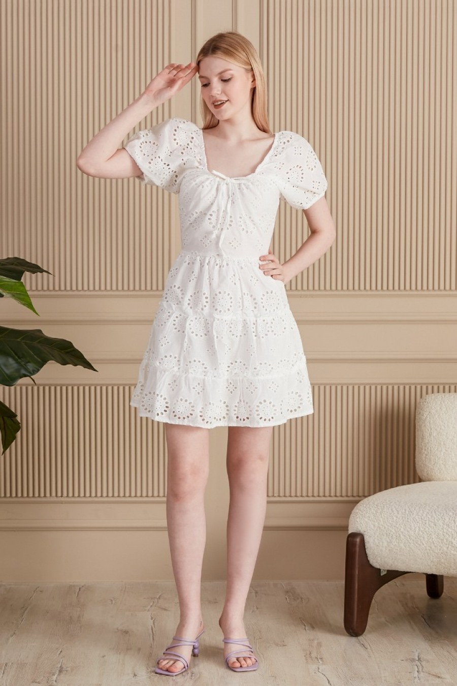 19250 Kadın Kalp Yaka Balon Kollu Elbise