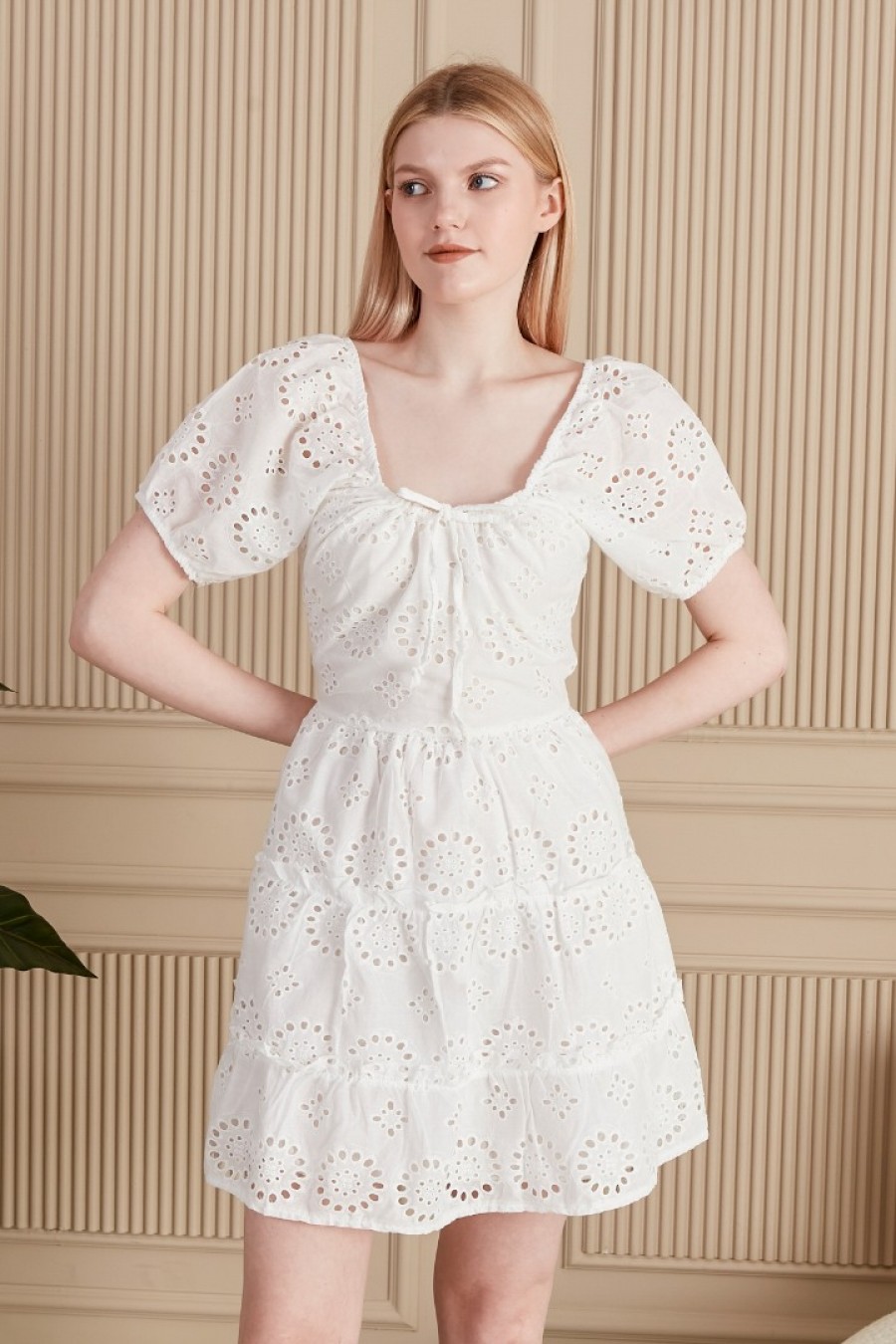 19250 Kadın Kalp Yaka Balon Kollu Elbise