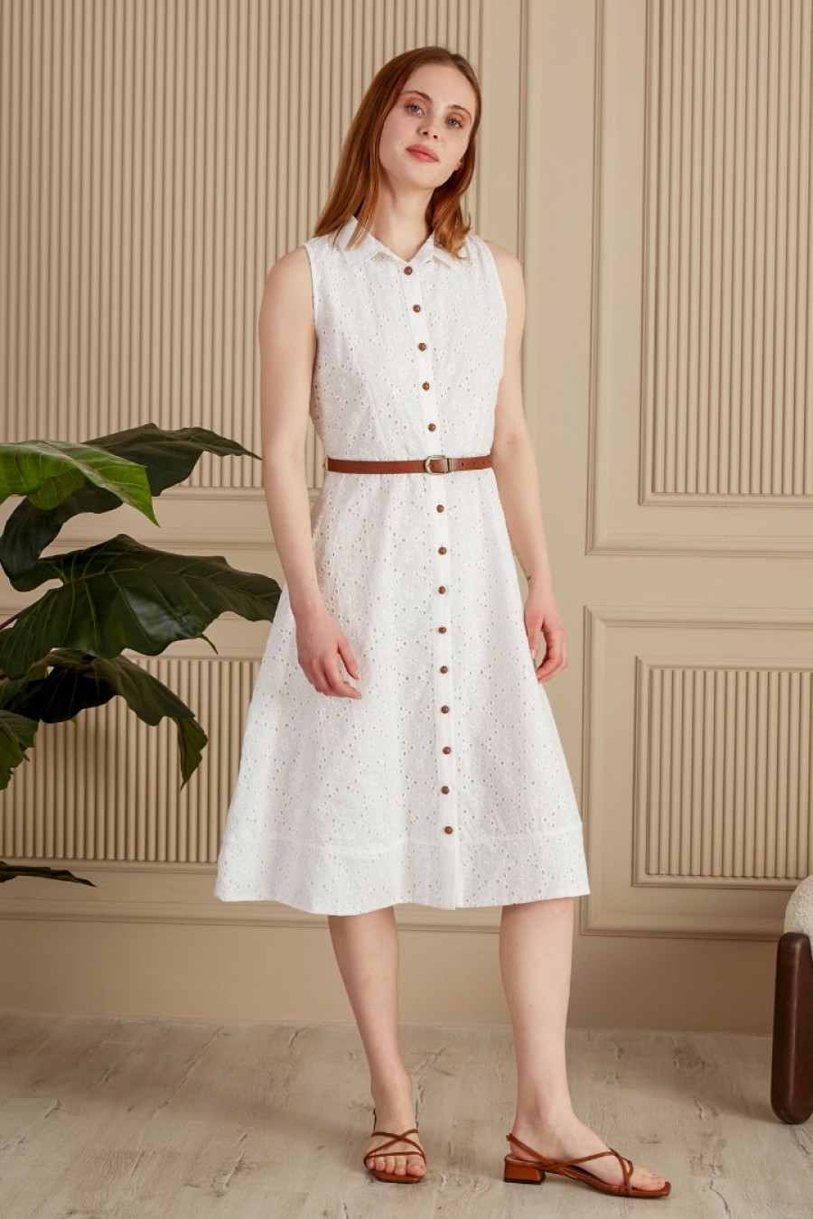 Kadın Önü Patlı Kolsuz Elbise