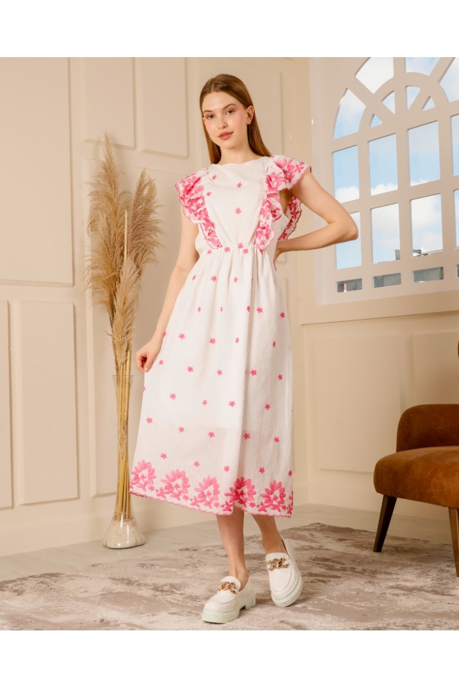 Kadın Omuzları Volanlı Elbise