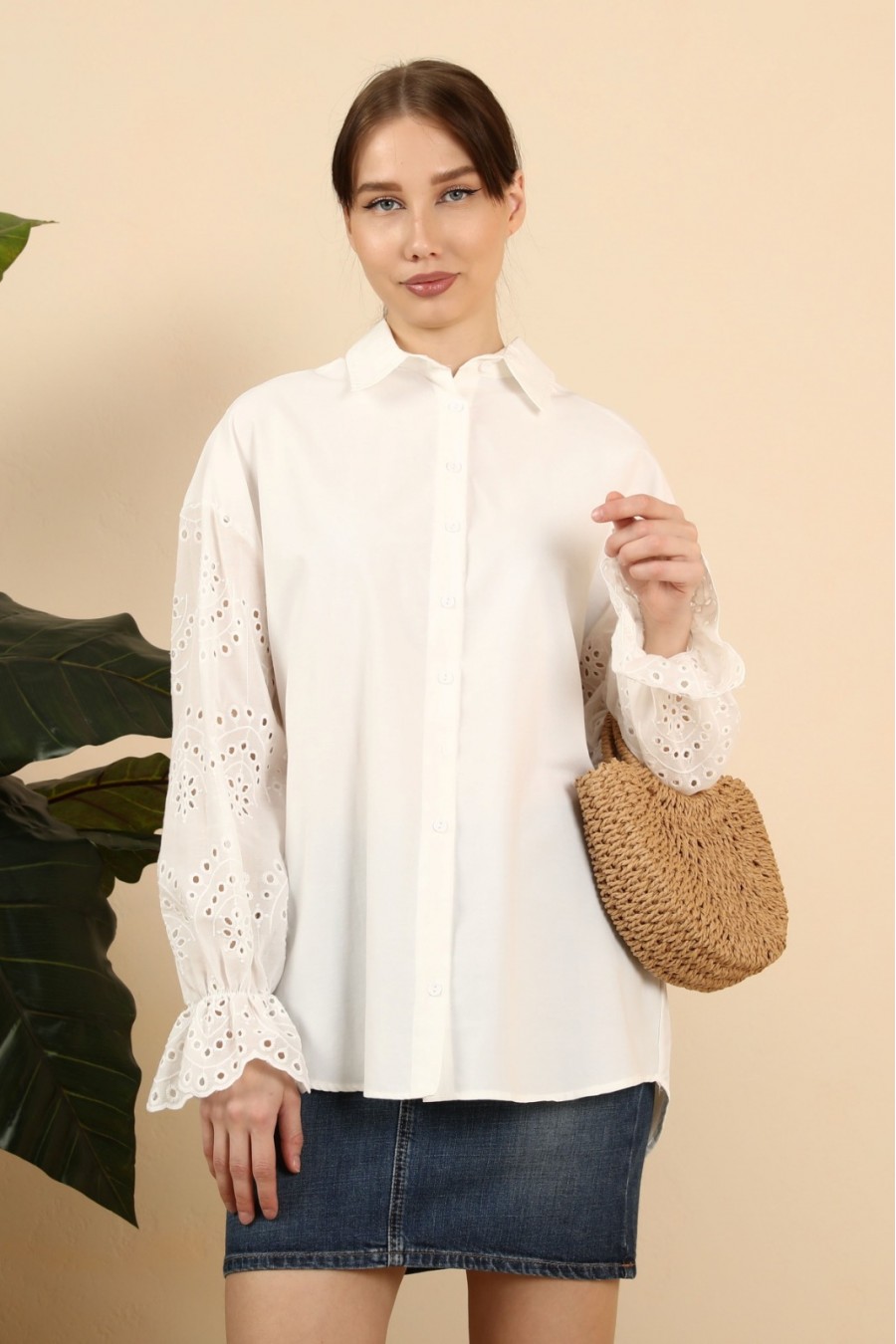 17380 Kadın Kolları Brode Detaylı Gömlek