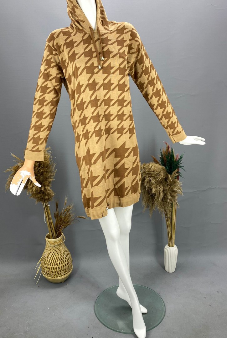 Women's Houndstooth Patterned Knit Dress